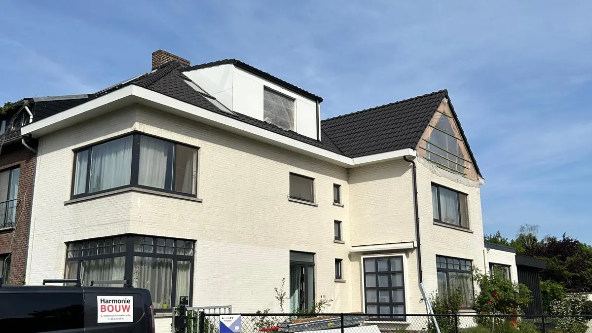 woning met volledig nieuw dak en dakkapel, zonnig, breed