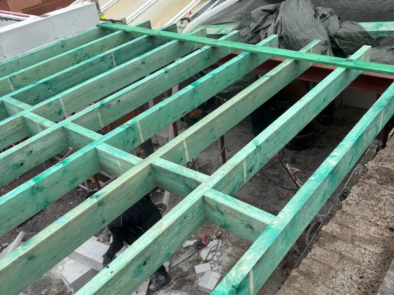 groene dakbalken van het plat dak, patroon
