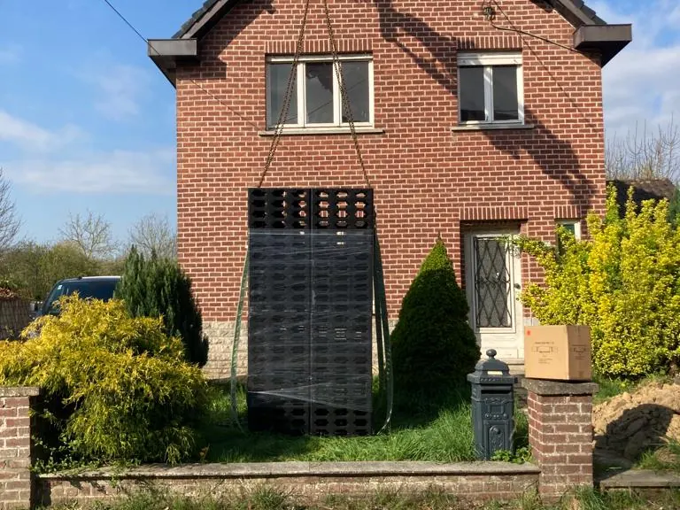 voorgevel met oude ramen